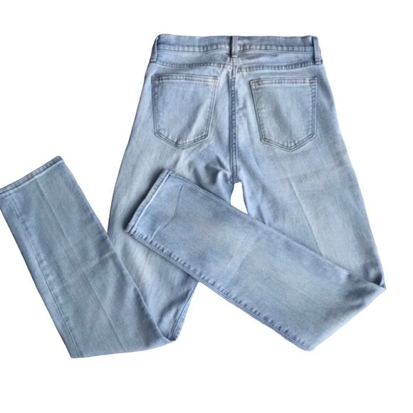 GAP Lightwash Straight Leg Jeans Sz 27 Long - Picture 2 of 10